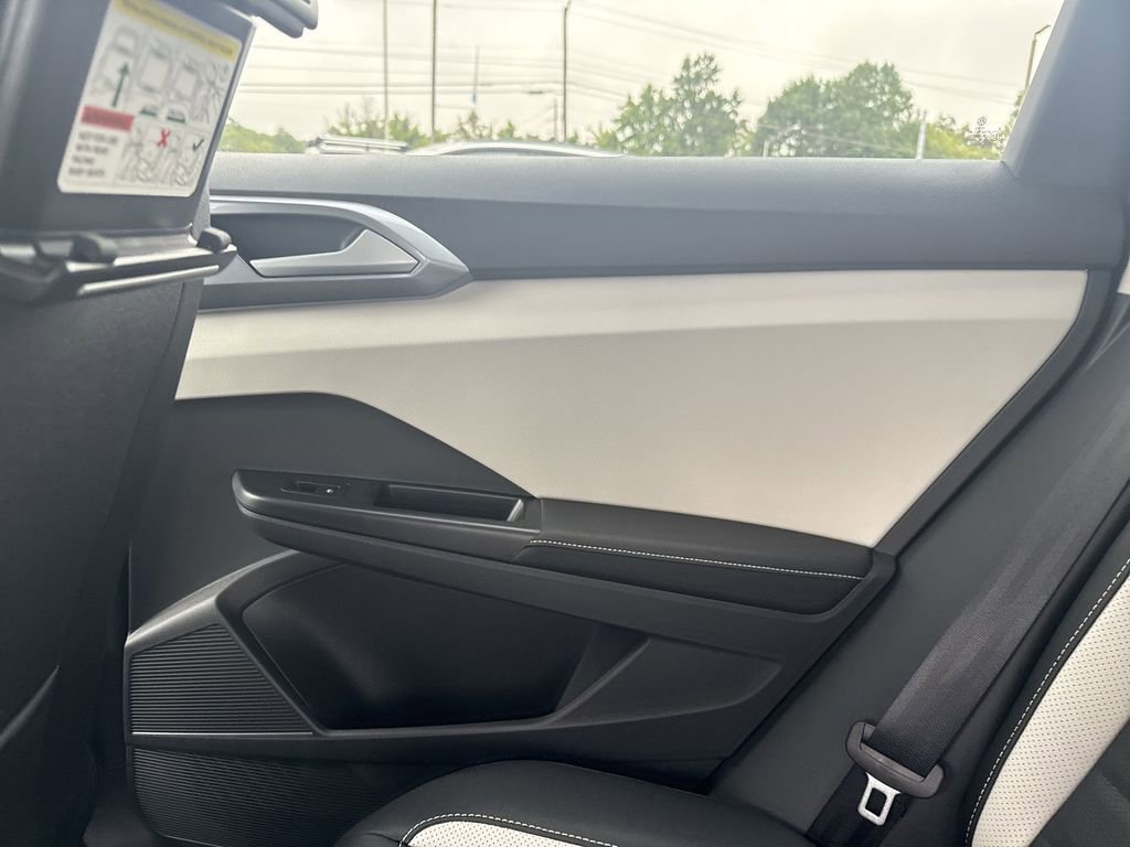 New 2025 Volkswagen Taos SEL AWD/4WD image 27