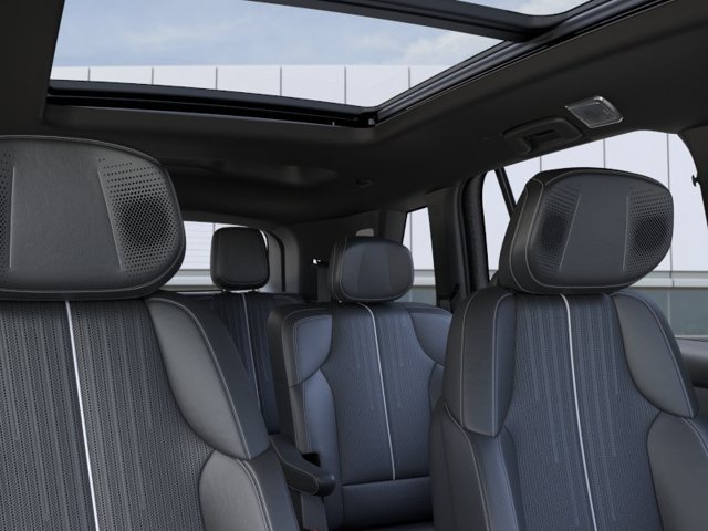 New 2027 Cadillac Vistiq Sport AWD/4WD image 24