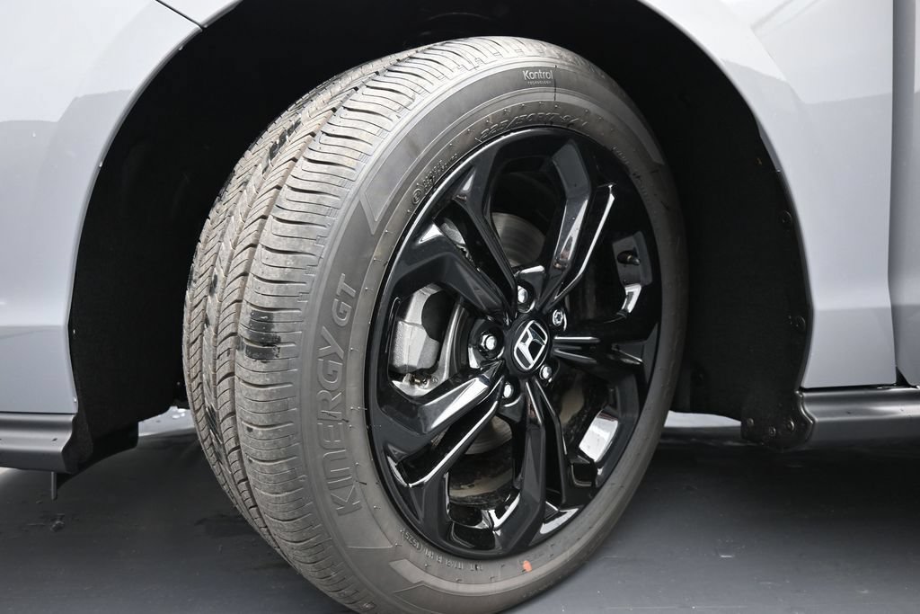 New 2025 Honda Accord SE image 16