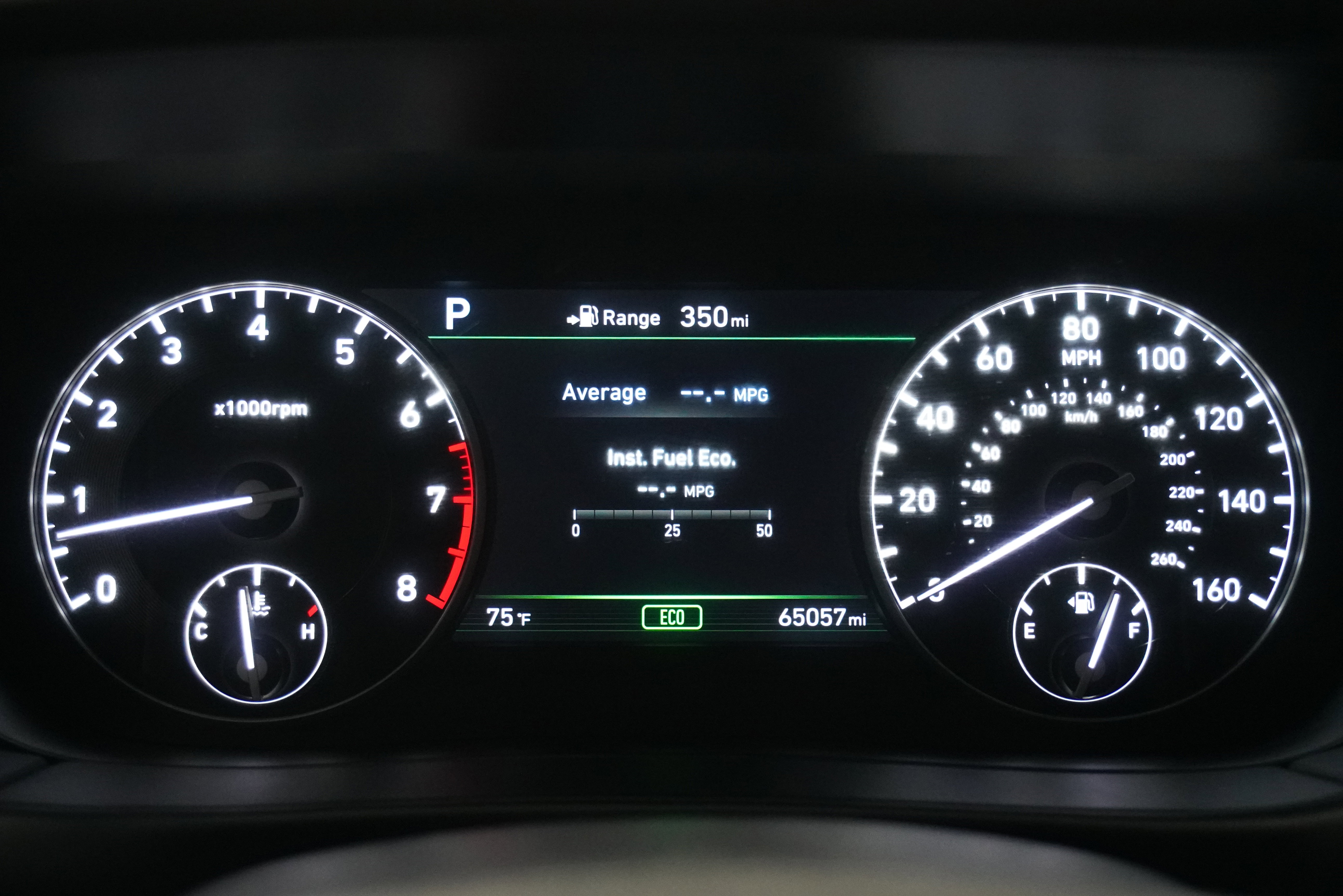 Used 2019 Genesis G90 3.3T Premium image 18