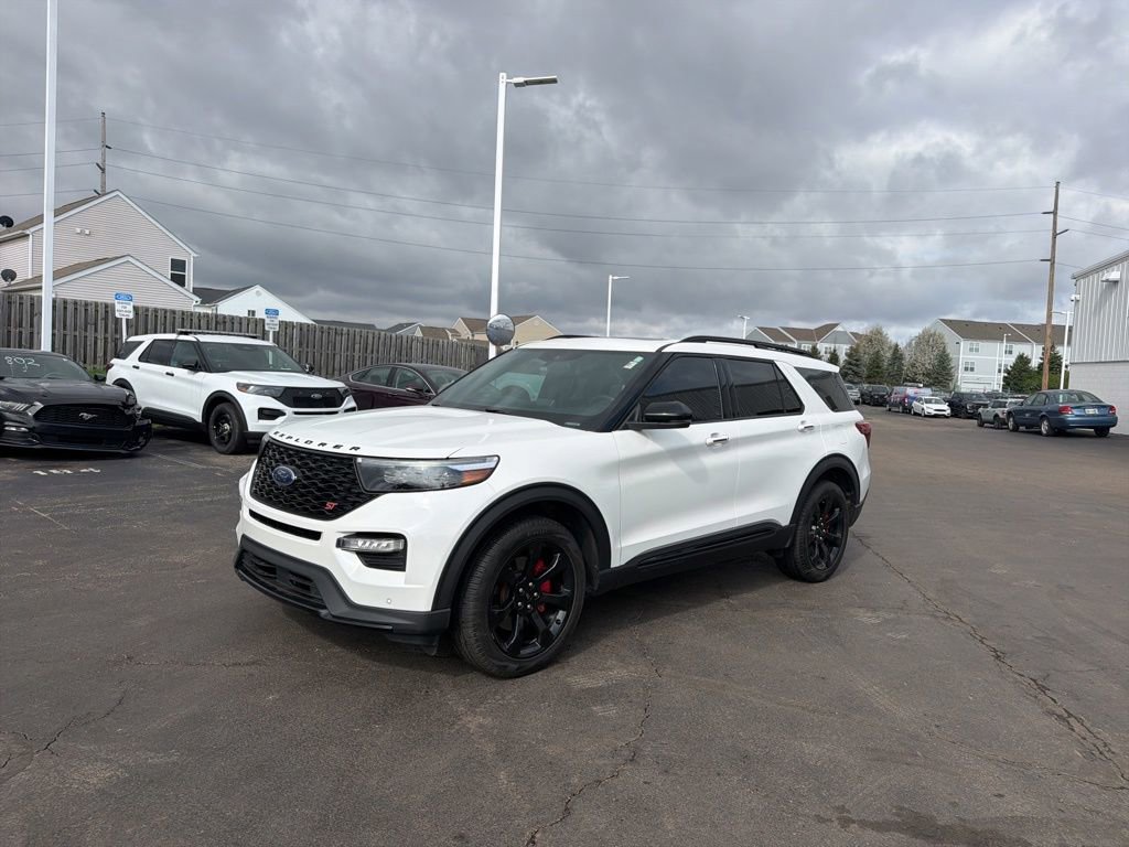 Used 2024 Ford Explorer ST w/ Equipment Group 401A image 11