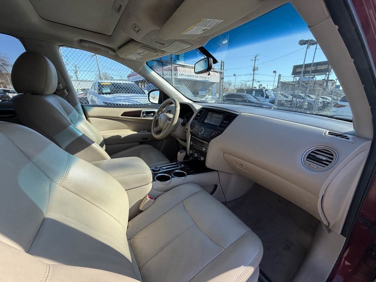 Used 2014 Nissan Pathfinder SL w/ SL Premium Package image 24