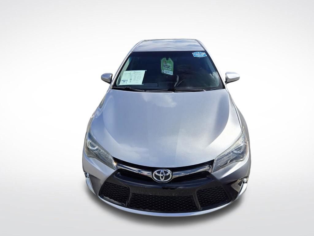 Used 2015 Toyota Camry SE image 45