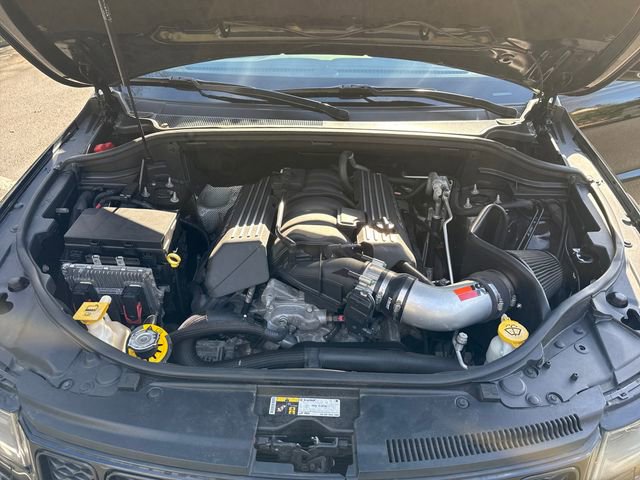 Used 2019 Jeep Grand Cherokee SRT image 30