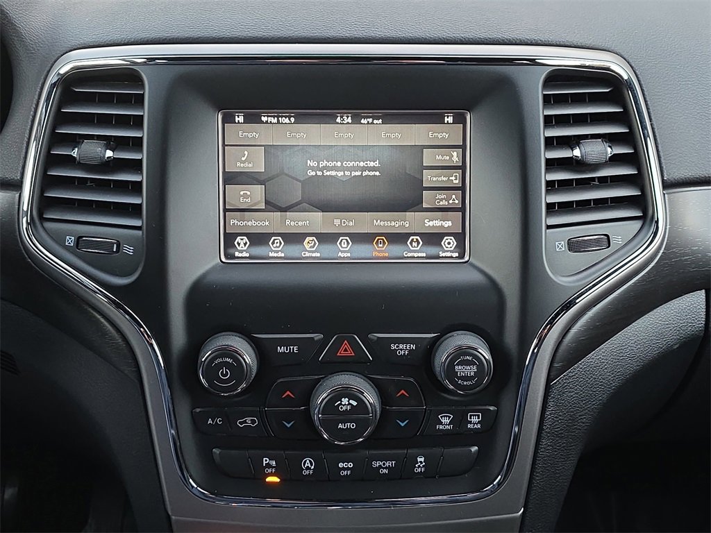 Used 2018 Jeep Grand Cherokee Laredo image 23