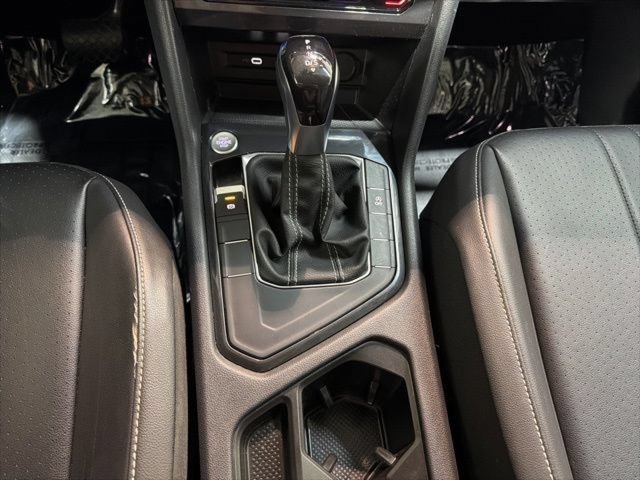 Certified 2022 Volkswagen Tiguan SE FWD image 23