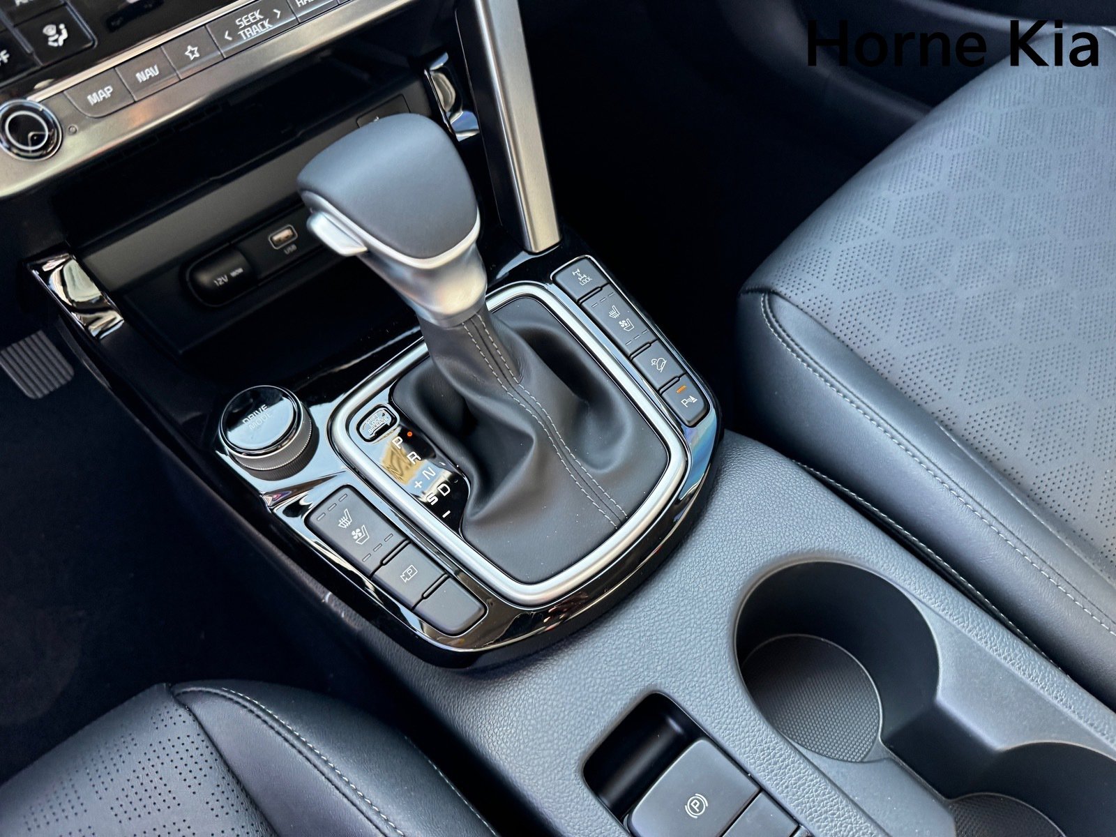 New 2026 Kia Seltos SX w/ SX Sunroof Package image 15