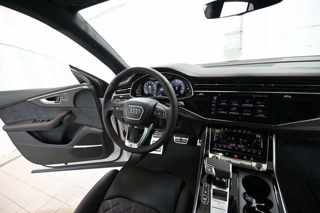 New 2026 Audi Q8 Prestige image 30