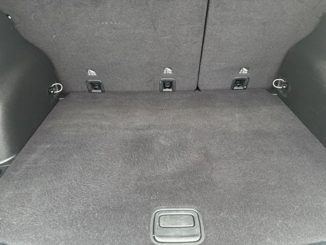 Used 2024 Jeep Compass Latitude AWD/4WD image 14