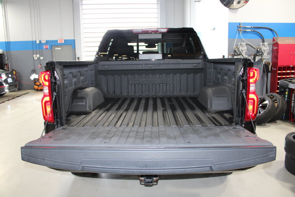 Used 2023 Chevrolet Silverado 1500 ZR2 AWD/4WD image 26