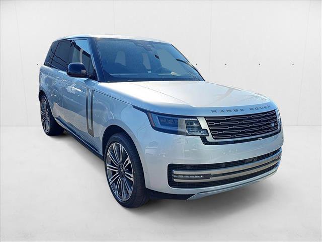 New 2025 Land Rover Range Rover SE image 3