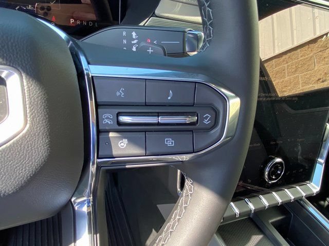 New 2025 GMC Acadia Elevation w/ Elevation Premium Package FWD image 29
