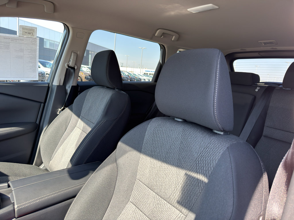 New 2026 Nissan Rogue SV image 27