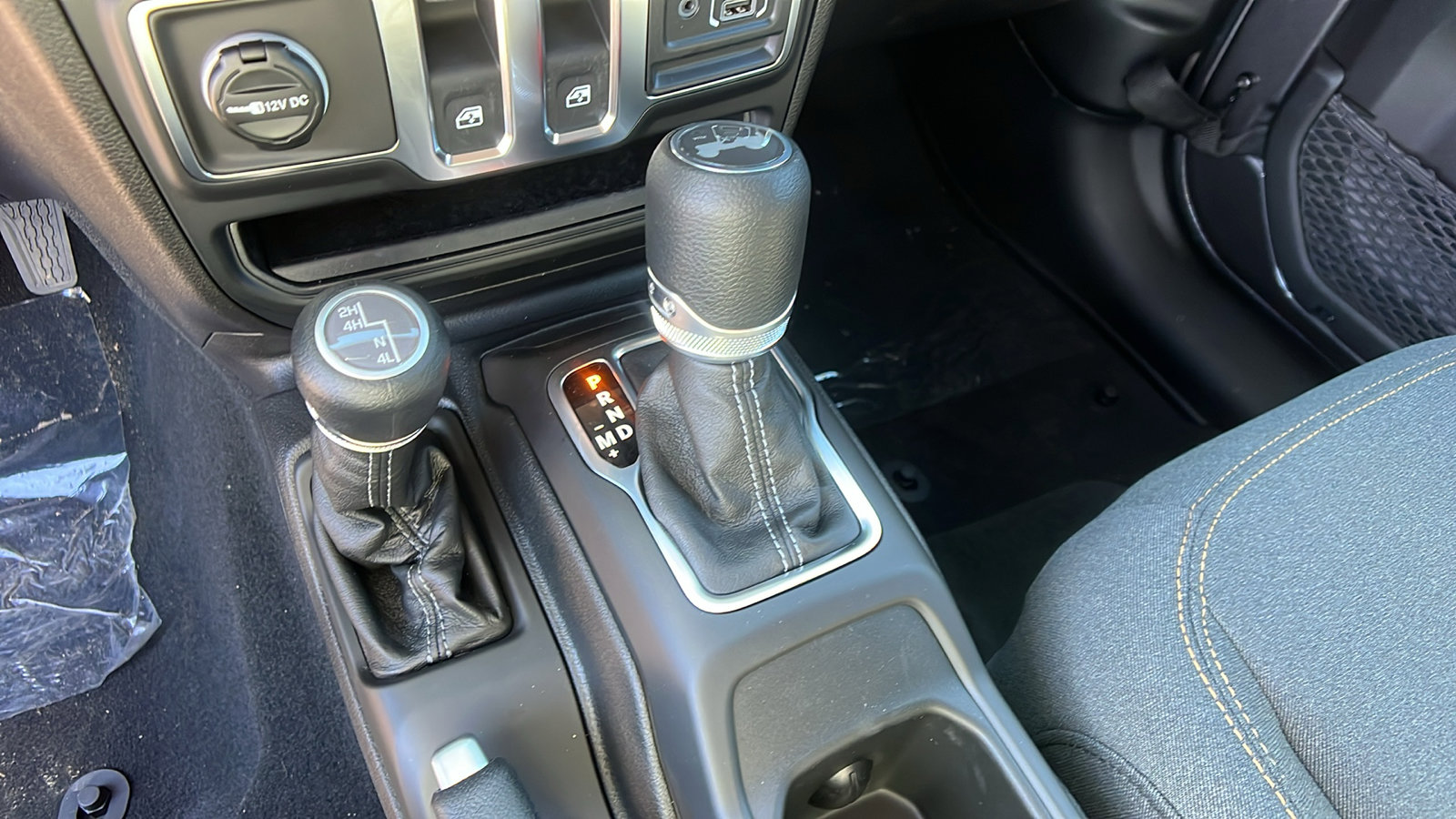 New 2026 Jeep Wrangler Sport AWD/4WD image 25