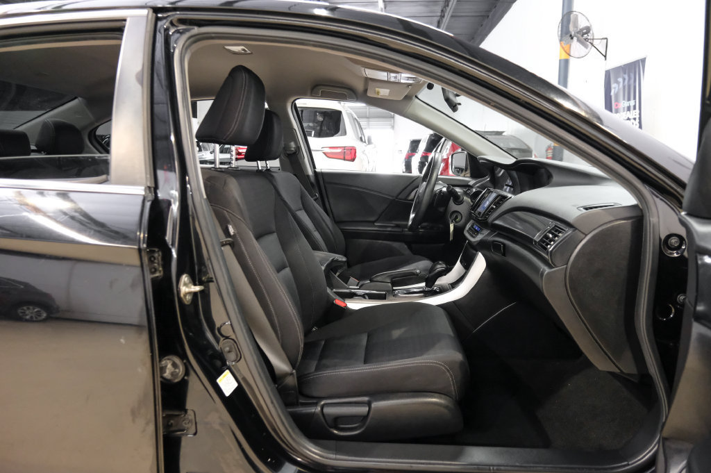 Used 2014 Honda Accord Sport image 38