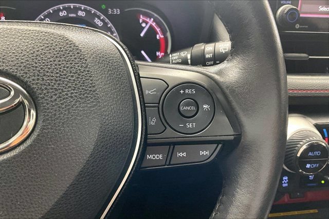 Used 2020 Toyota RAV4 TRD Off-Road AWD/4WD image 20