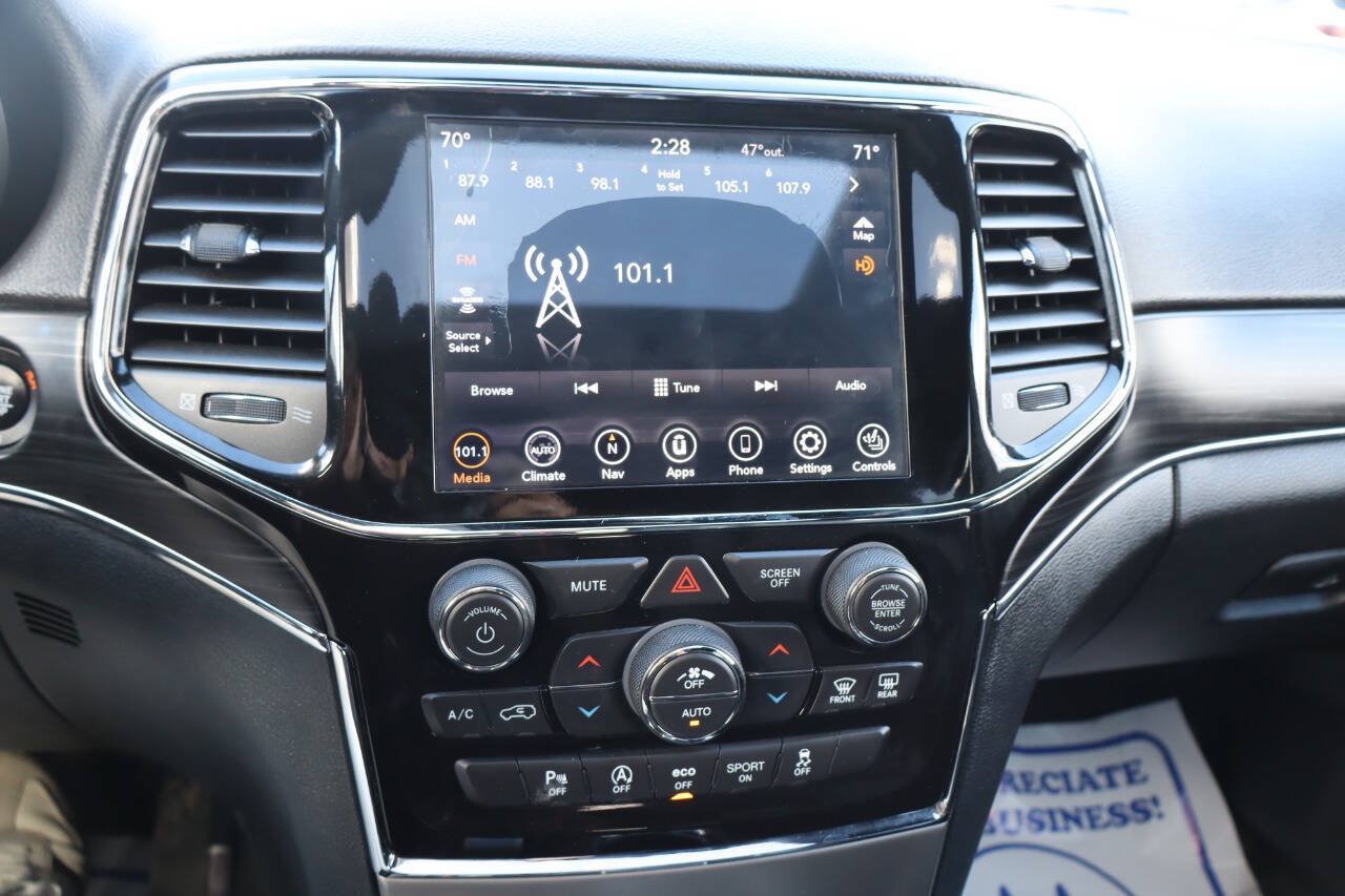 Used 2019 Jeep Grand Cherokee Limited AWD/4WD image 20