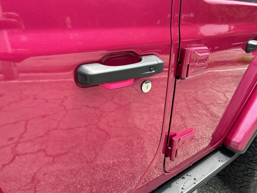 New 2024 Jeep Wrangler Unlimited Rubicon 392 image 35