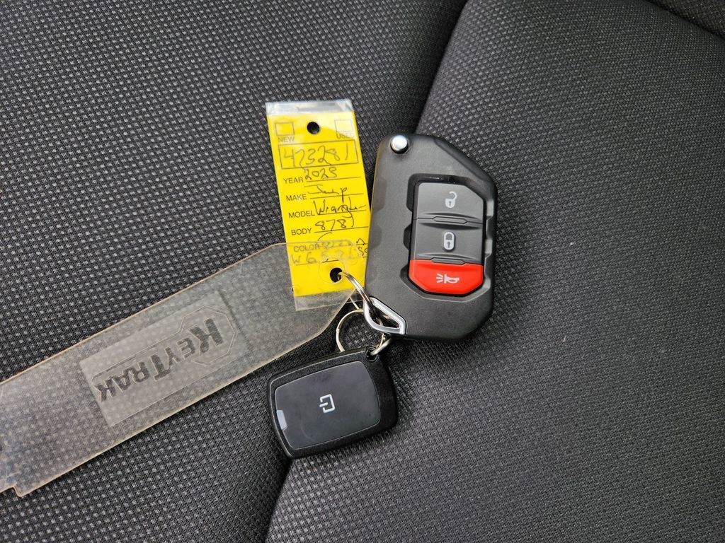 Used 2023 Jeep Wrangler Sport S image 27
