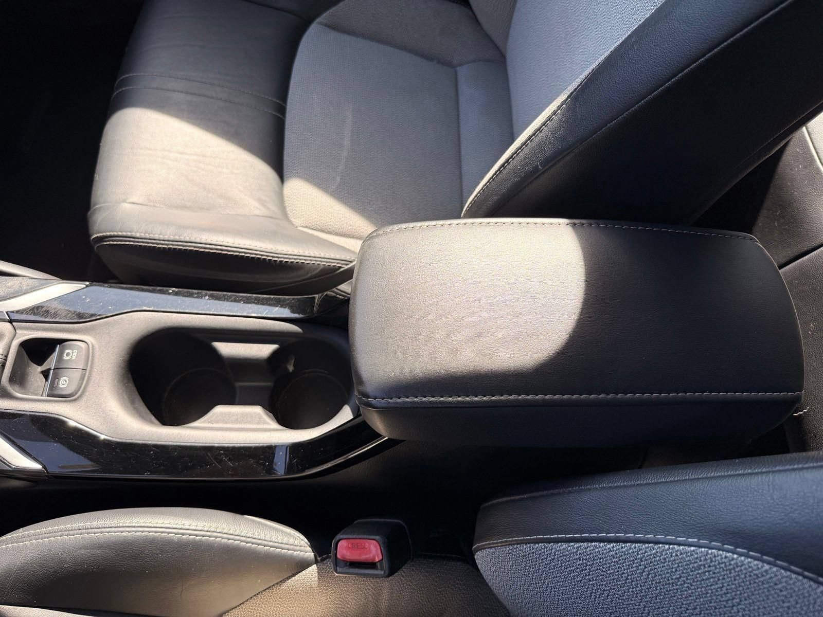 Used 2019 Toyota Corolla XSE FWD image 44