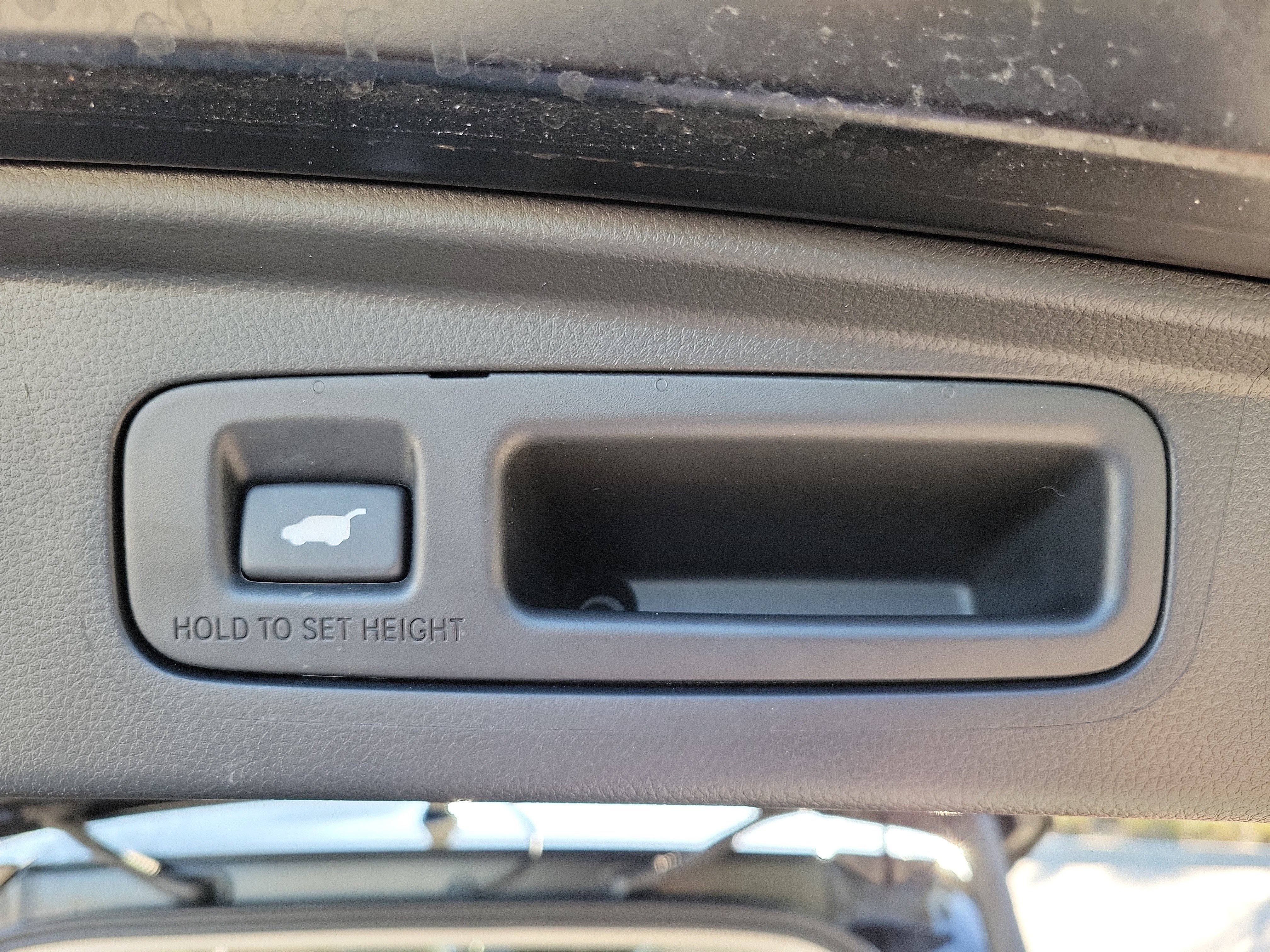 Used 2024 Honda CR-V EX-L image 10