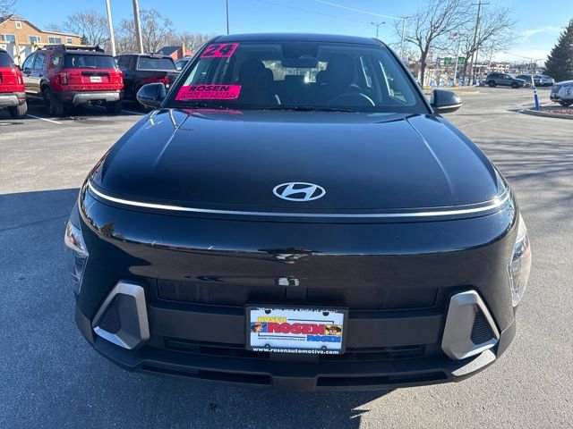 Certified 2024 Hyundai Kona SE image 8