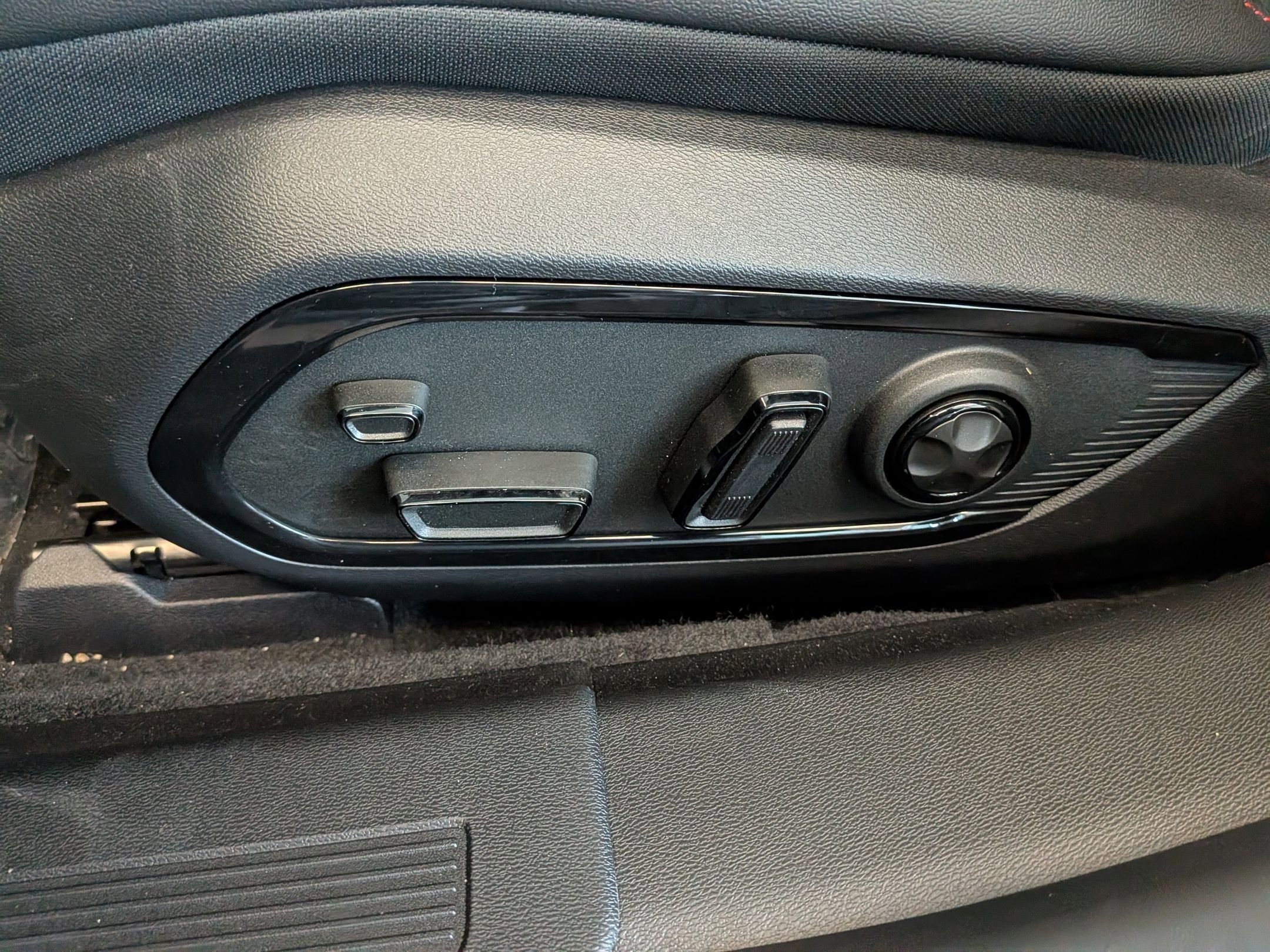 New 2026 Dodge Charger Scat Pack AWD/4WD image 27