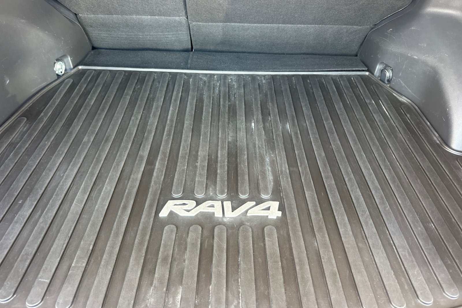 Certified 2023 Toyota RAV4 XLE w/ Convenience Package AWD/4WD image 19