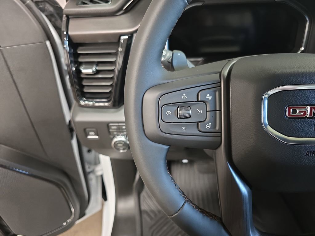 New 2026 GMC Sierra 1500 AT4 w/ AT4 Premium Package AWD/4WD image 16