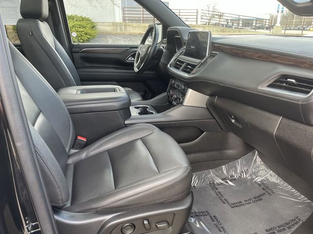 Used 2023 Chevrolet Tahoe LT w/ Luxury Package image 17