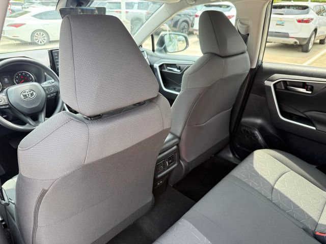 Used 2022 Toyota RAV4 XLE w/ Convenience Package image 25