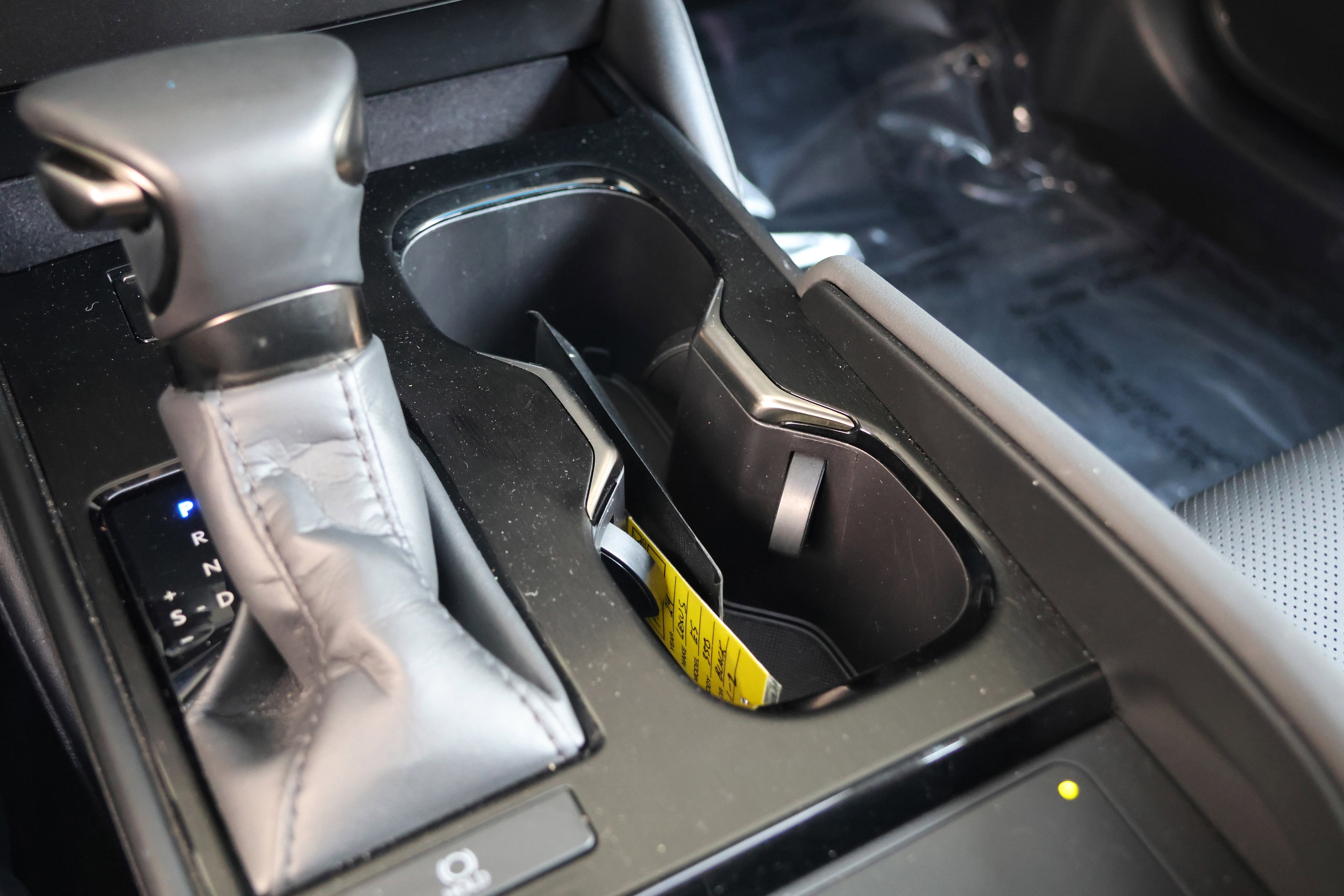 Used 2024 Lexus ES 350 350 w/ Premium Package image 25