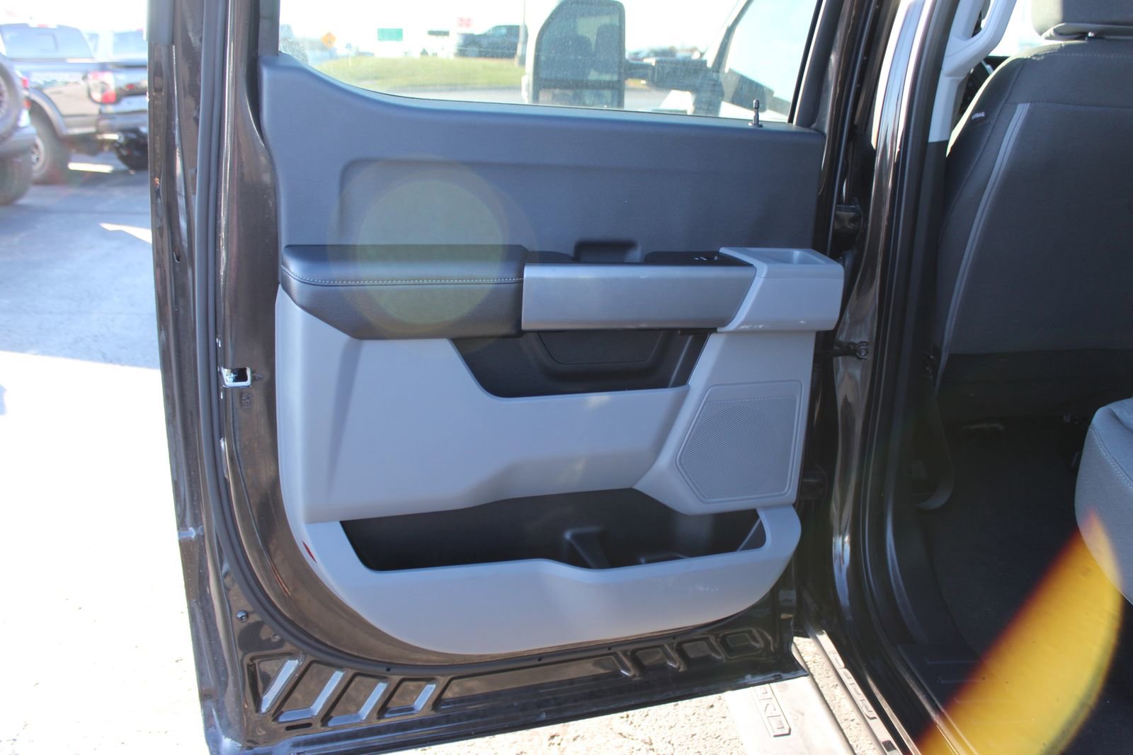 Used 2024 Ford F250 XL w/ STX Appearance Package image 19