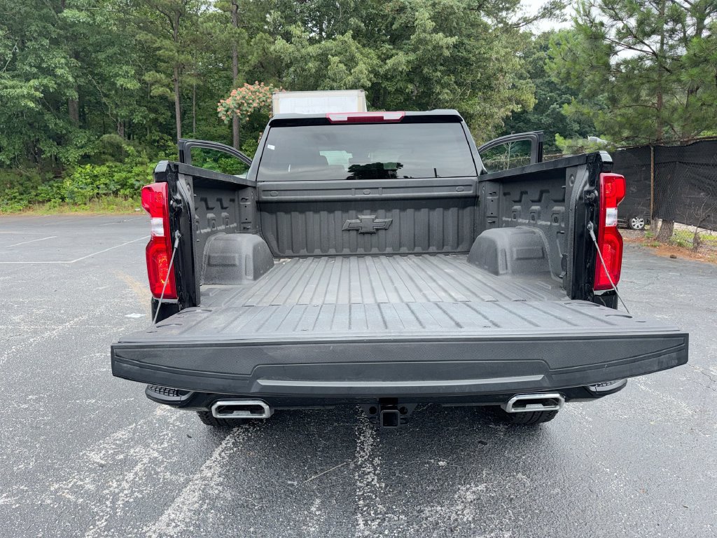 Used 2025 Chevrolet Silverado 1500 LT Trail Boss w/ LPO, Dark Essentials Package AWD/4WD image 35