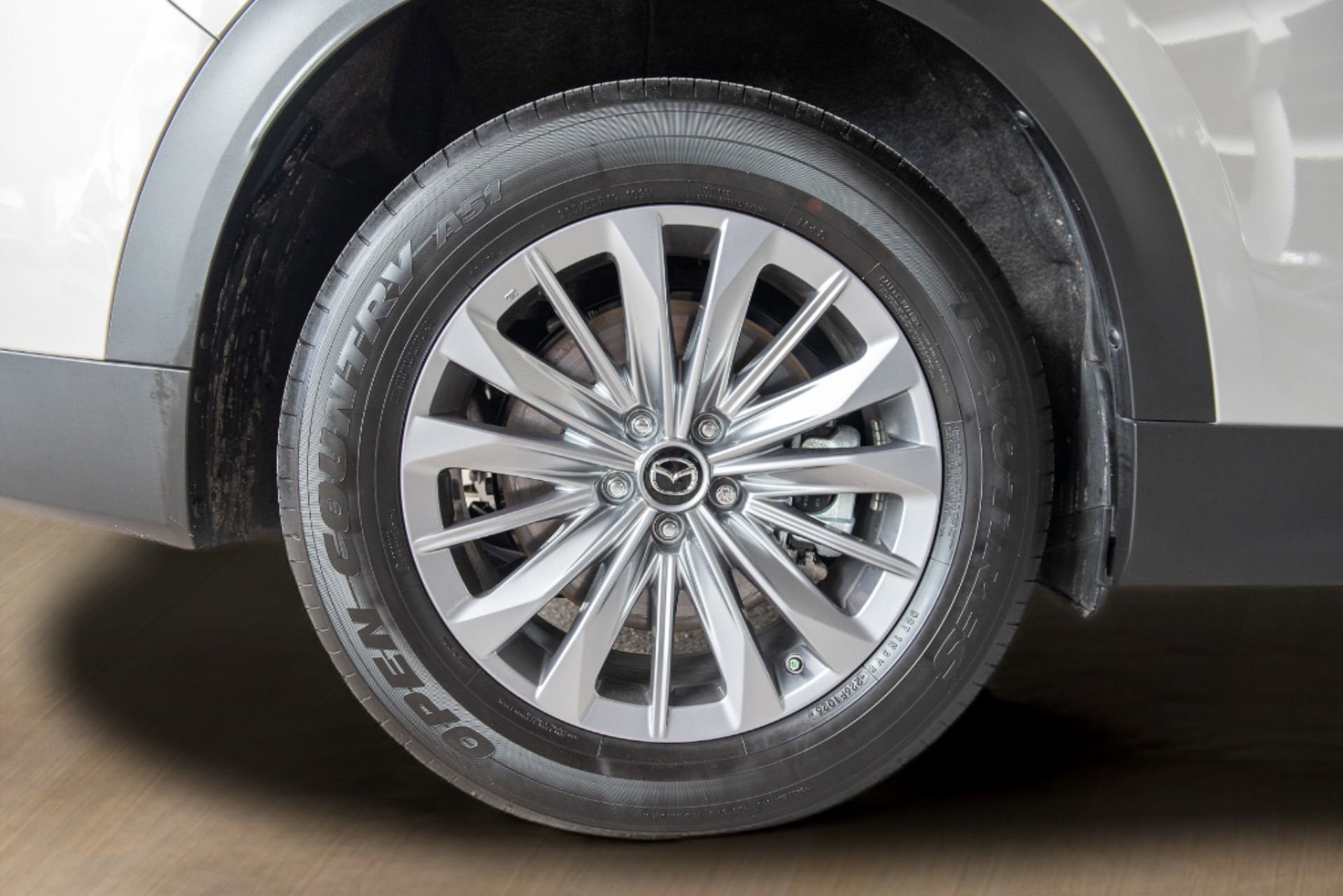 Used 2025 MAZDA CX-90 3.3 Turbo w/ Preferred Package image 39