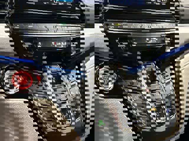 Certified 2025 Honda Odyssey Touring image 26