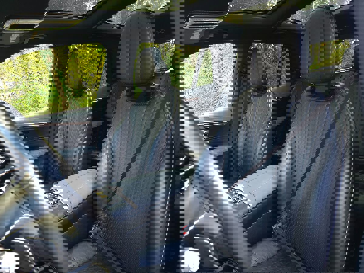 Used 2023 Mercedes-Benz EQS 580 4MATIC SUV image 13