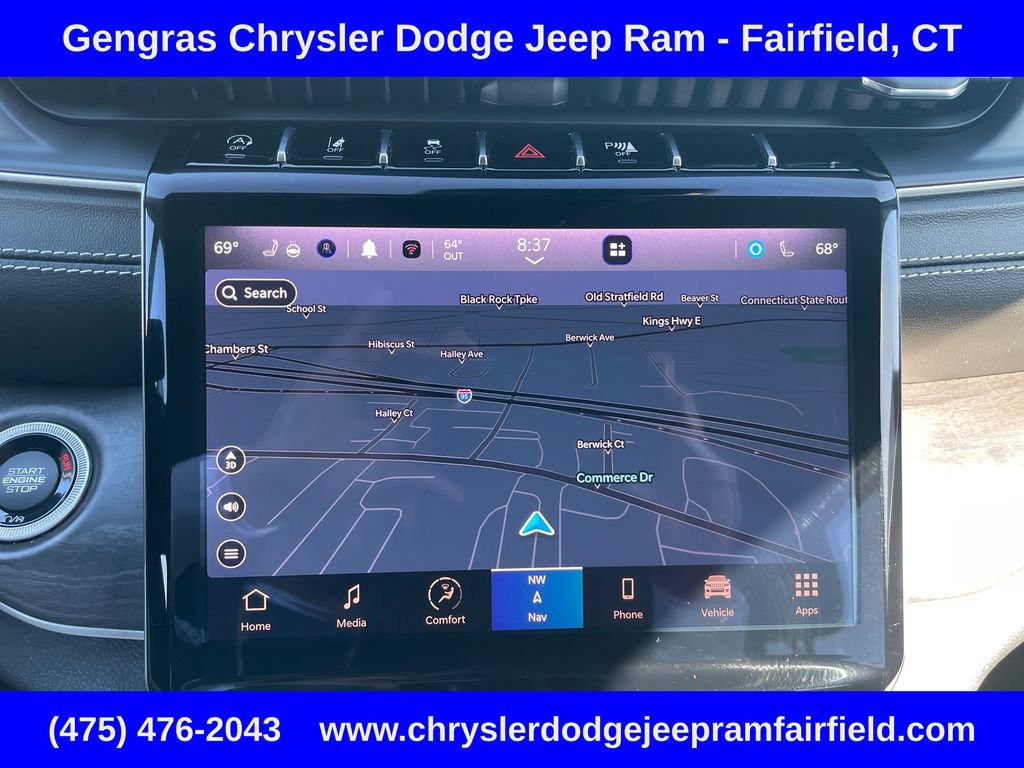 Certified 2023 Jeep Grand Cherokee L Limited w/ Black Appearance Package AWD/4WD image 54