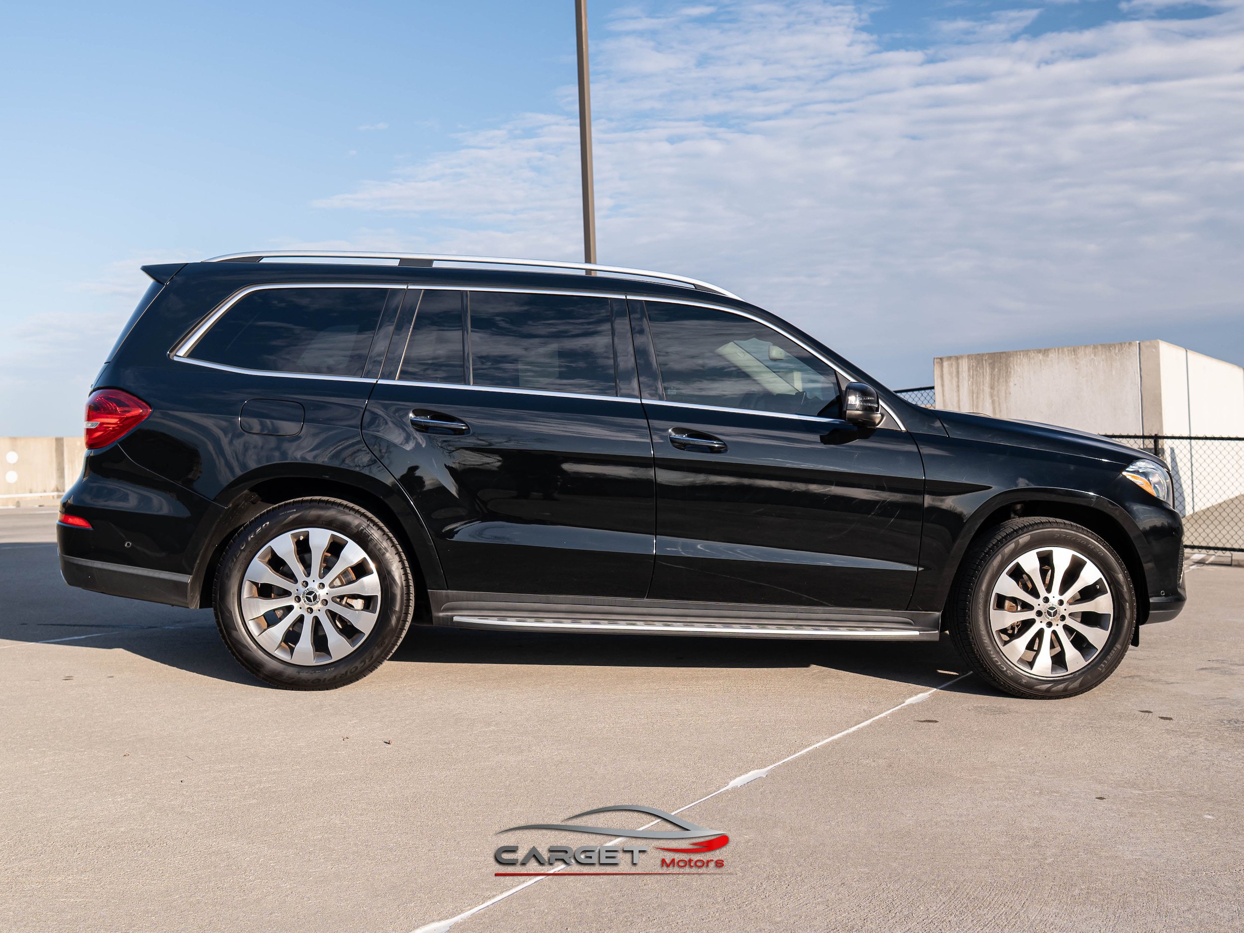 Used 2017 Mercedes-Benz GLS 450 4MATIC w/ Premium Package image 8