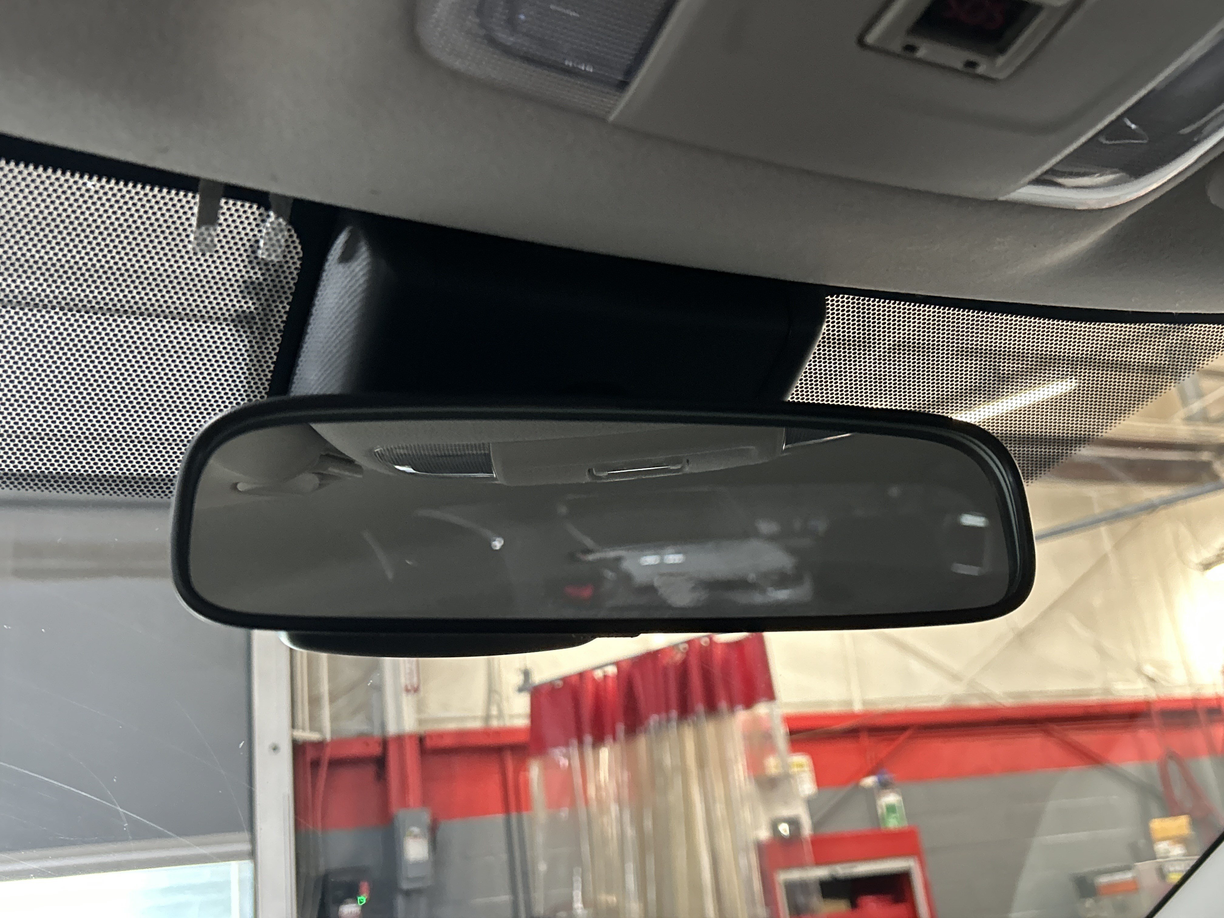 Used 2020 Toyota Corolla LE FWD image 26