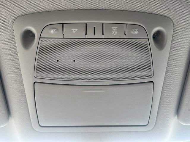 Used 2019 Nissan Pathfinder SV AWD/4WD image 32