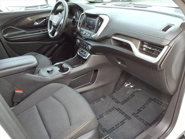Used 2024 GMC Terrain SLE FWD image 23