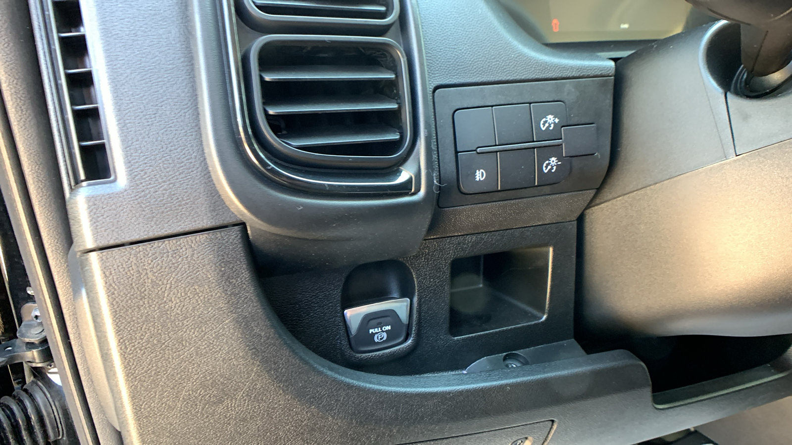 New 2026 RAM ProMaster 2500 w/ Premium Convenience Group FWD image 14