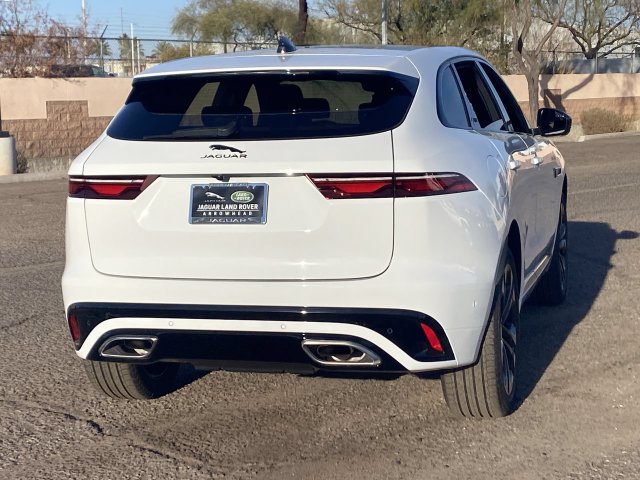 Used 2025 Jaguar F-PACE R-Dynamic S AWD/4WD image 18