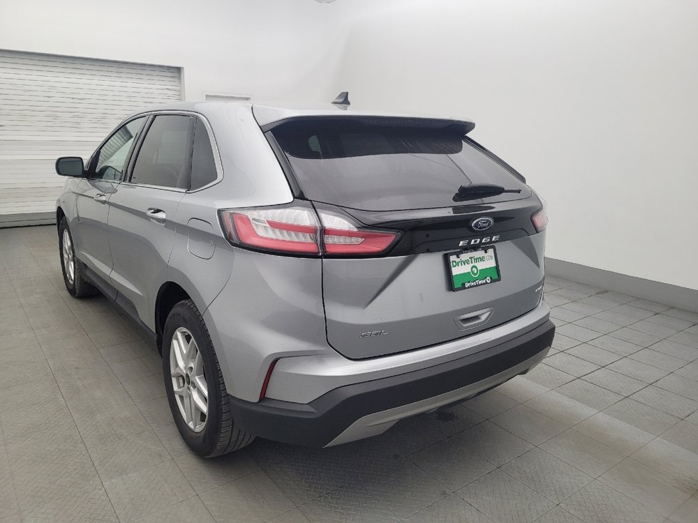 Used 2024 Ford Edge SEL image 5