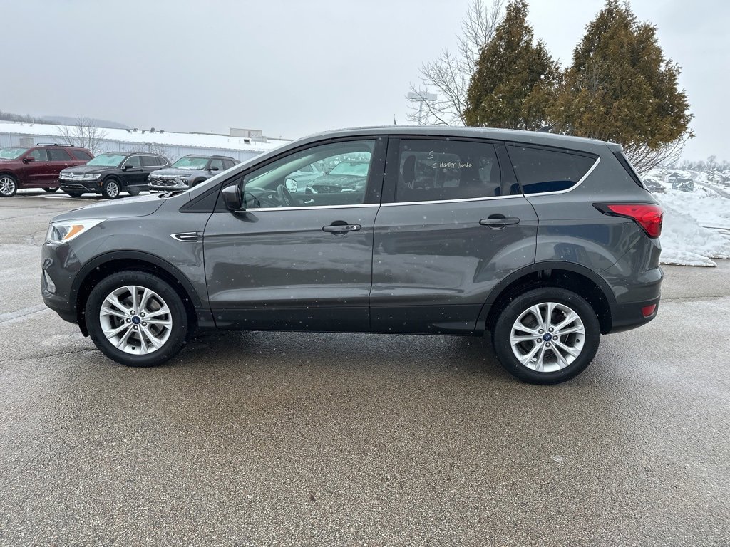Used 2019 Ford Escape SE image 6