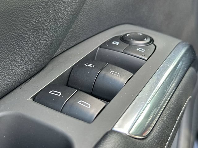 Certified 2025 Chevrolet Traverse LT FWD image 23