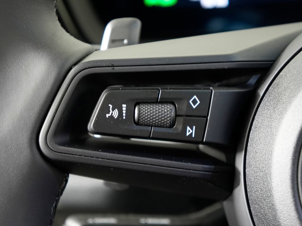 Certified 2026 Porsche Cayenne Coupe AWD/4WD image 25