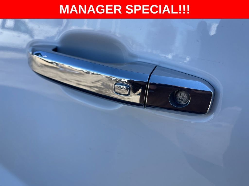 Certified 2025 Chevrolet Silverado 1500 LTZ w/ LTZ Premium Package image 11