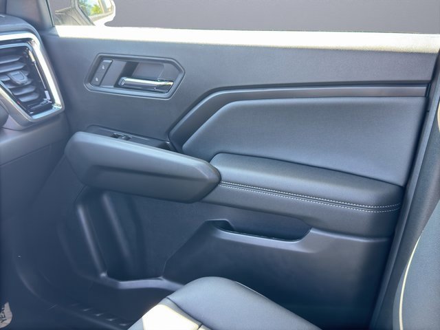 New 2026 GMC Canyon Elevation w/ Convenience Package image 23